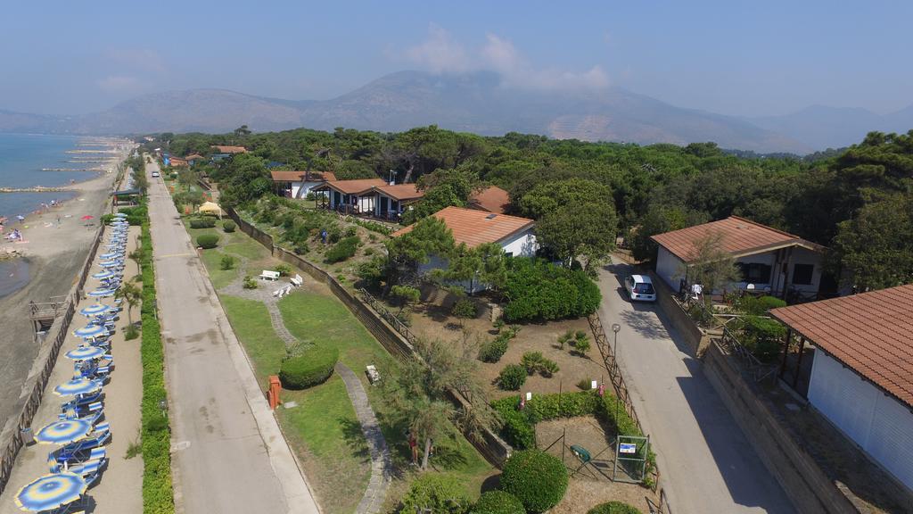 Settebello Village Lido Di Fondi Exterior foto